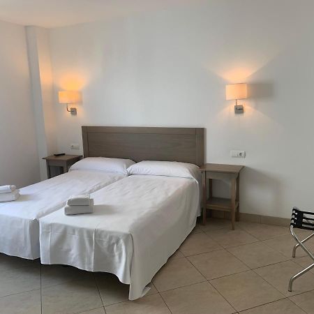 Hostal Tarifa -Recepcion Abierta Las 24H- Exterior photo