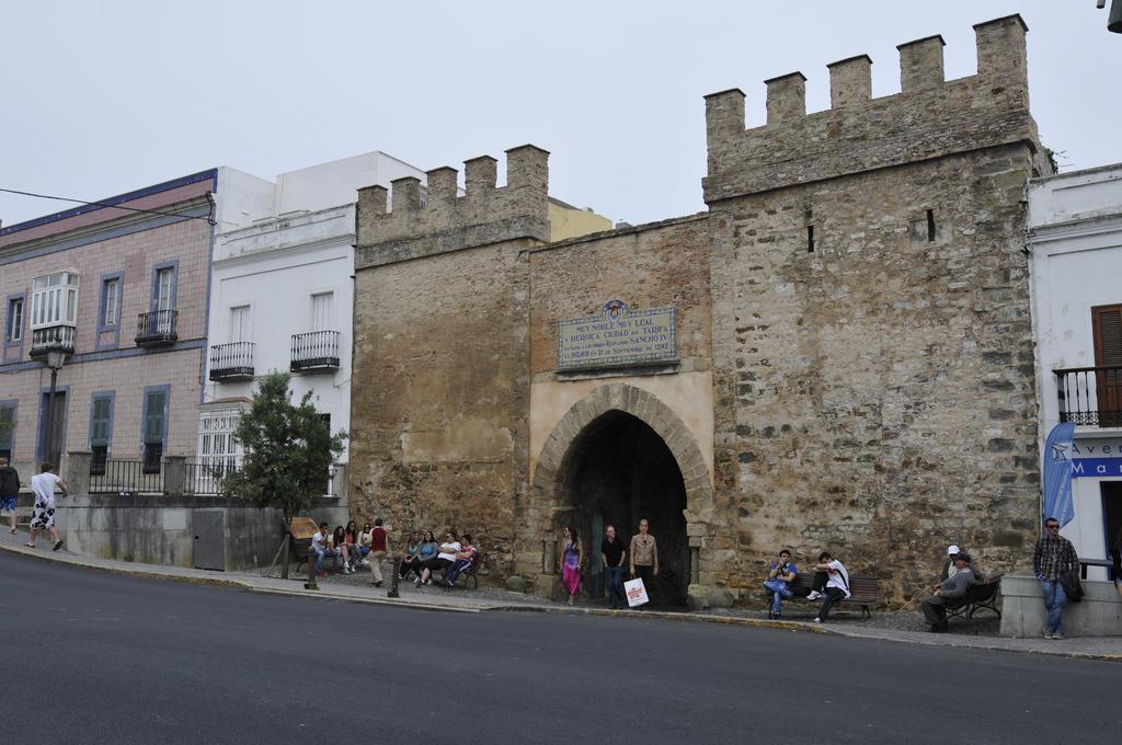 Hostal Tarifa -Recepcion Abierta Las 24H- Exterior photo