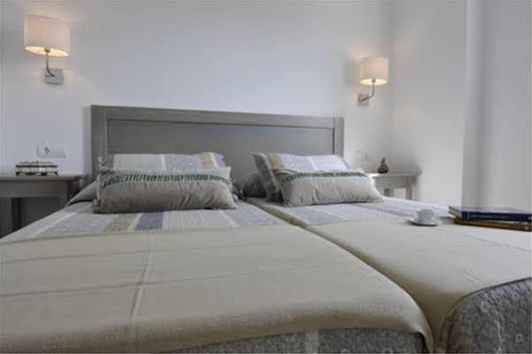 Hostal Tarifa -Recepcion Abierta Las 24H- Exterior photo
